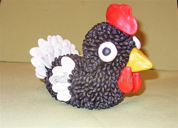 Птичка из семечек Птичка из семечек