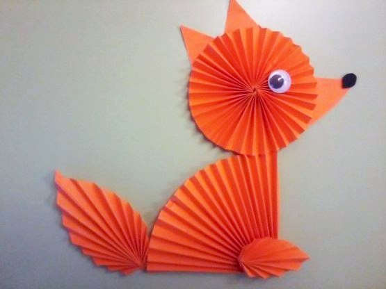 Поделки с детьми из бумаги сложенной гармошкой