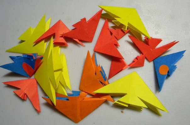Рыбки из бумаги (оригами)