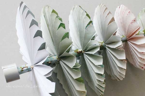 Бумажные елочки