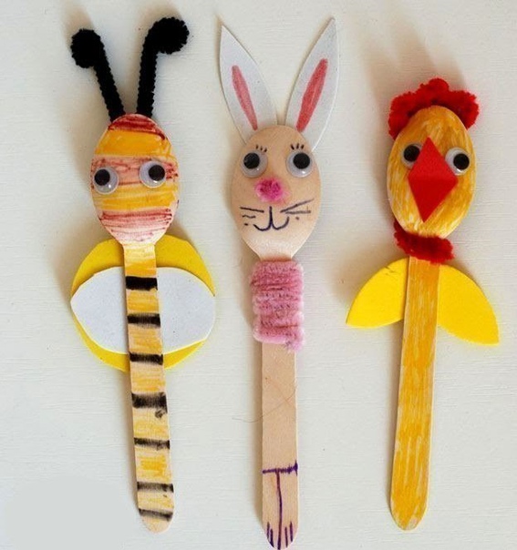 Пoдeлки из oднopaзoвыx лoжeк