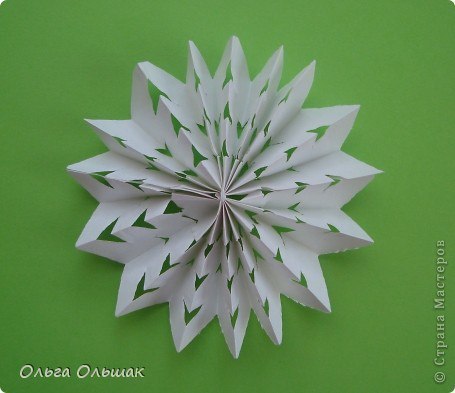 Объемные снежинки