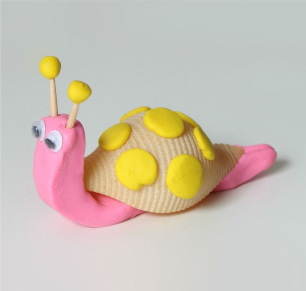 Улитки из пластилина. Улитки из пластилина.