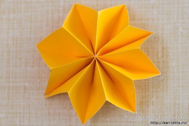 Гирлянда из бумаги Гирлянда из бумаги