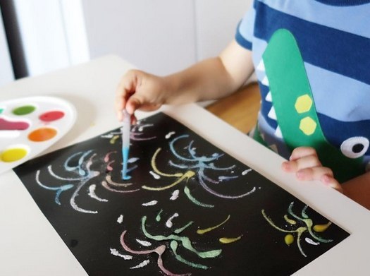 Как нарисовать салют. <div><br></div>