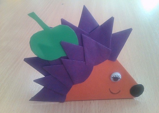 Поделки из бумаги "ёжики"