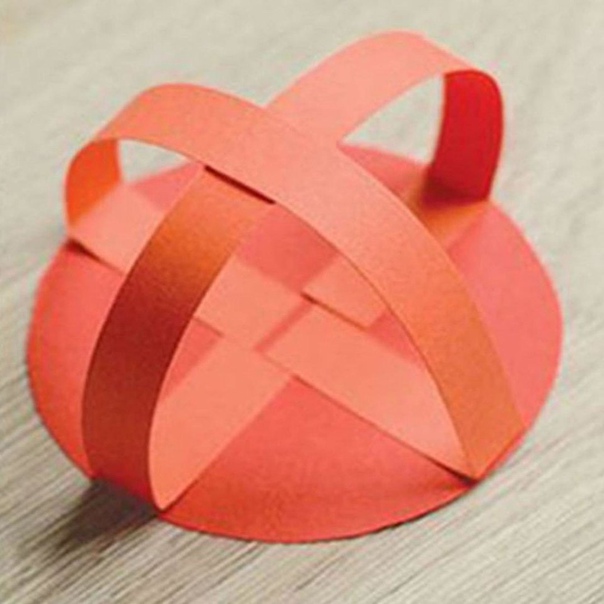 Оригинальная и простая поделка. божьи коровки. Оригинальная и простая поделка. божьи коровки.