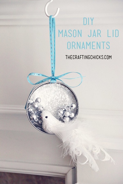 Ёлочные игрушки из крышечек