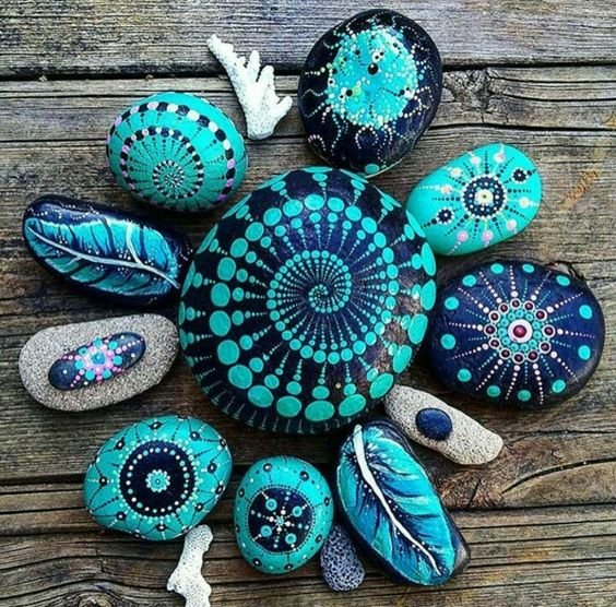 Роспись камешков после моря Роспись камешков после моря