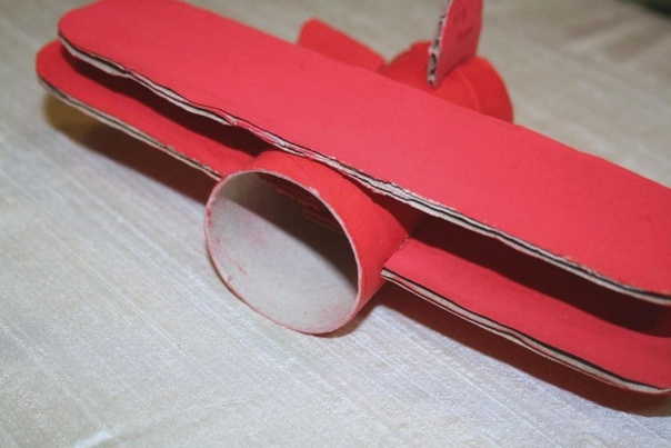 Самолетики из картонных втулок