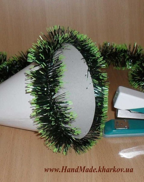 Ёлка из конфет