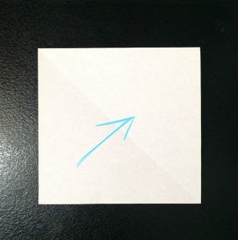 Необычные снежинки из бумаги Необычные снежинки из бумаги