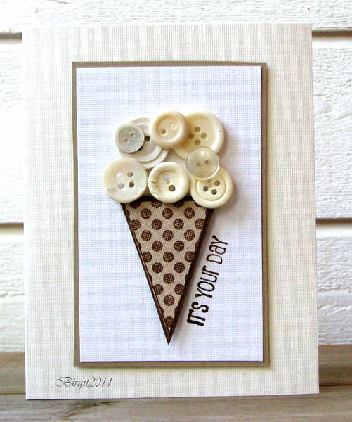 Открытки с пуговицами