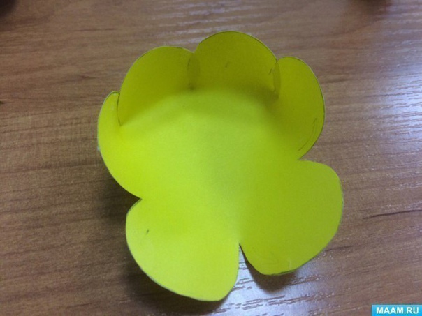 Корзинка с цветочком Корзинка с цветочком