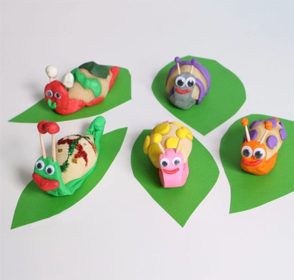 Улитки из пластилина. Улитки из пластилина.