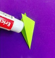 Поделки из бумаги для детей. объемная аппликация из цветной бумаги. подробный мастер класс см. на фо