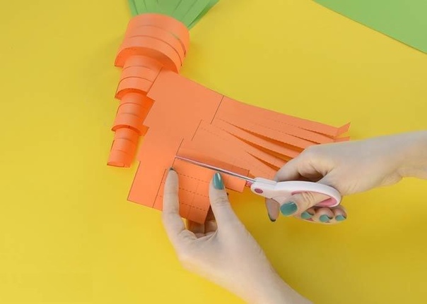 &nbsp;поделки. объемная морковка.