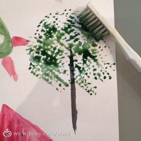 Рисуем с помощью зубной щетки. Рисуем с помощью зубной щетки.