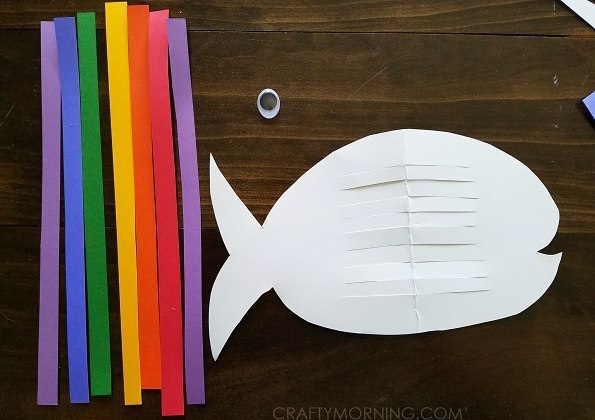 Творческое занятие для малышей "рыбка"