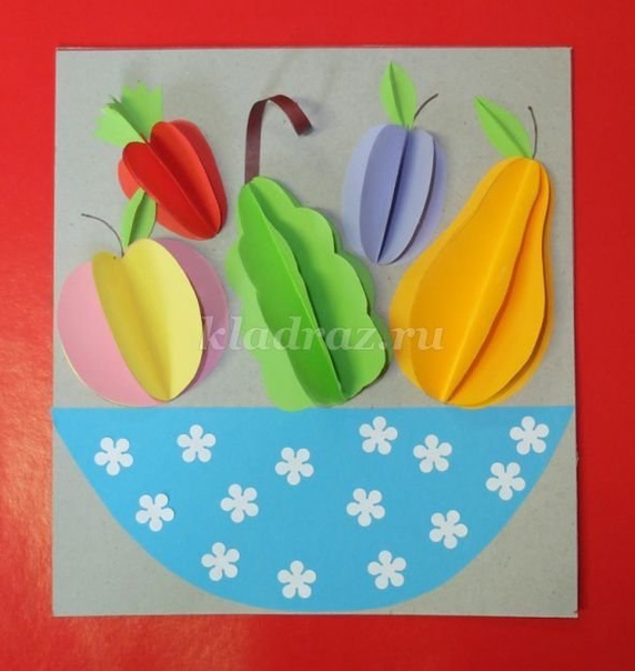 Объёмная аппликация из бумаги. Объёмная аппликация из бумаги.