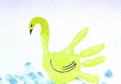 Рисуем ладошками и ножками)