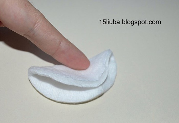 Елочка из ватных дисков Елочка из ватных дисков