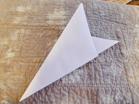 Красивая снежинка из бумаги Красивая снежинка из бумаги