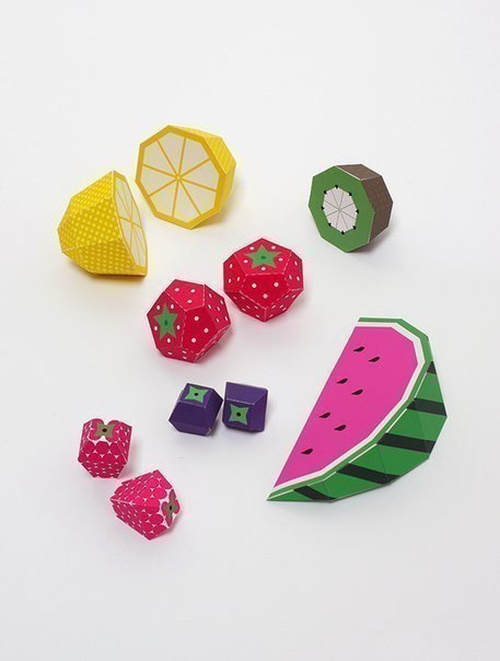 Забавные объёмные поделки из бумаги: сочные фрукты.