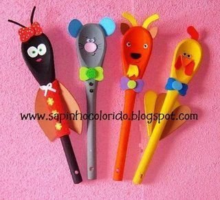 Поделки из деревянных ложек.