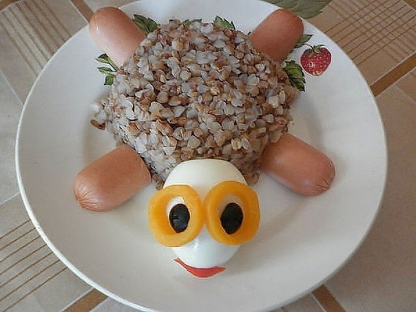 К детскому столу