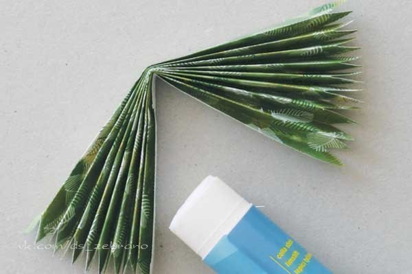 Бумажные елочки