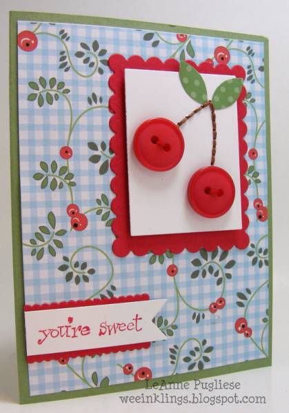 Открытки с пуговицами