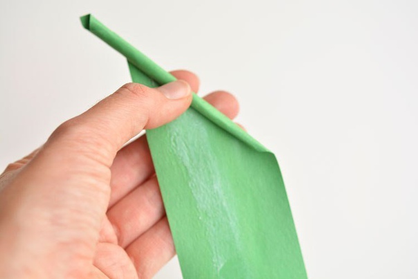 Поделки вместе с детьми: создаём весенние цветочки из бумаги