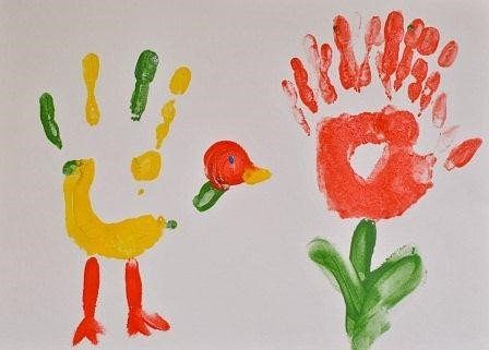 Рисуем ладошками и ножками)