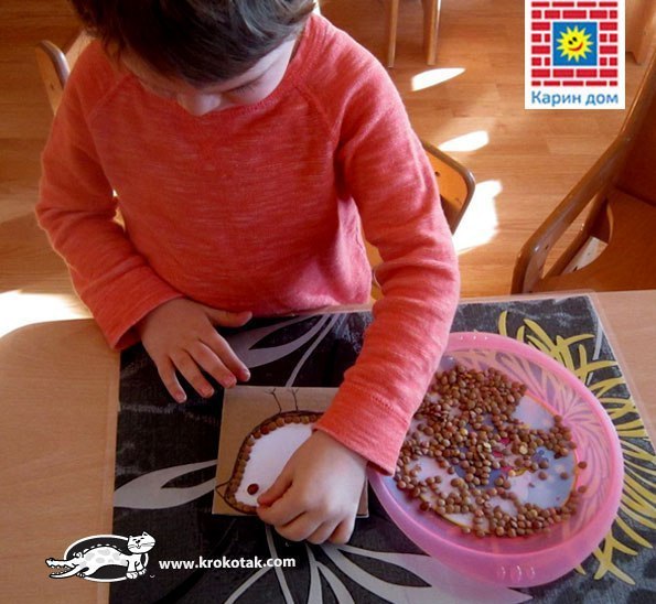 Аппликация из круп