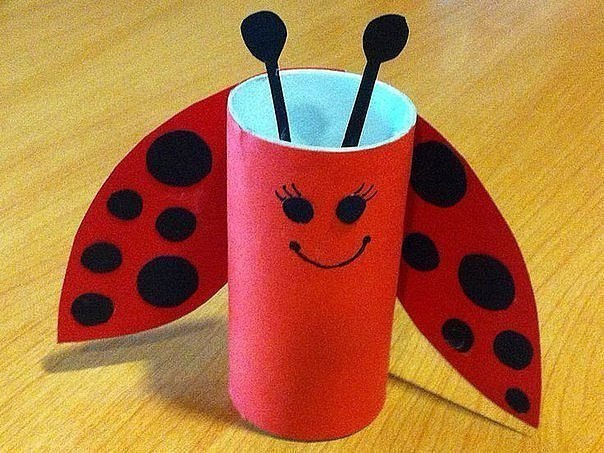 Идеи для творчества с детьми. поделки из рулончиков.