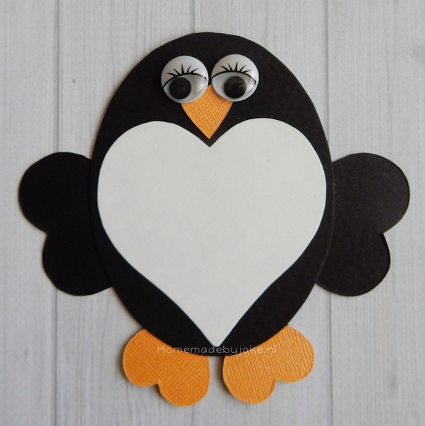 Творческое занятие для малышей "аппликация из сердечек"