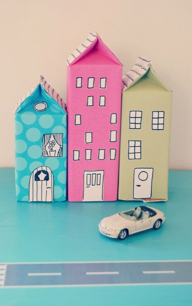 Домики из молочных пакетов Домики из молочных пакетов