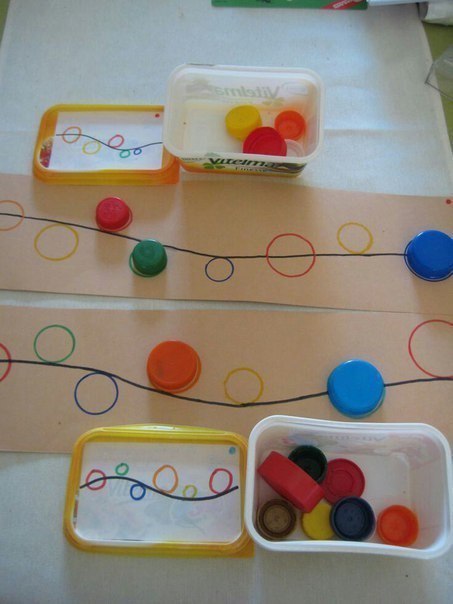 Развивающие игры из пластиковых крышек Развивающие игры из пластиковых крышек