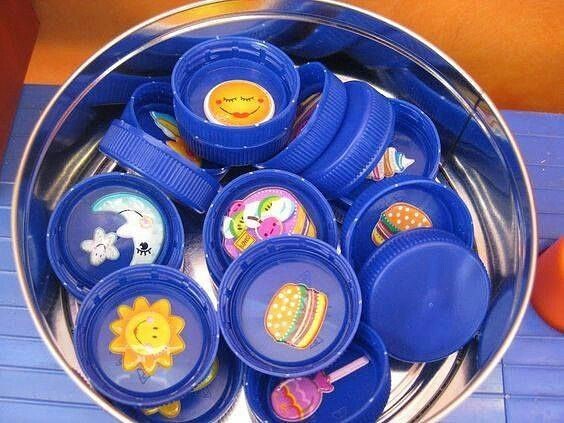 Развивающие игры из пластиковых крышек Развивающие игры из пластиковых крышек