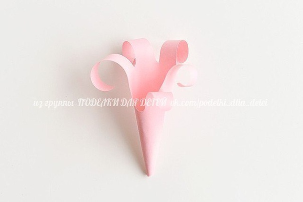 Нежные лилии-ладошки