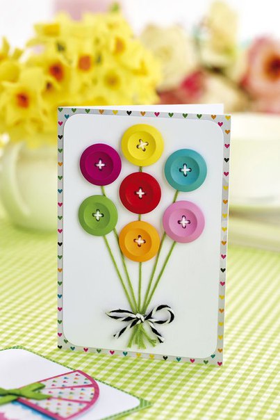 Открытки с пуговицами
