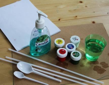 Рисуем мыльными пузырями Рисуем мыльными пузырями