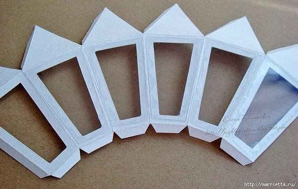 Фонарик из картона Фонарик из картона