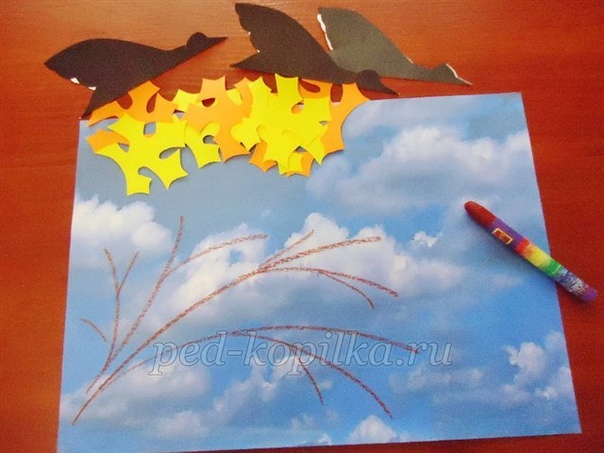 Поделки. аппликация "перелетные птицы". Поделки. аппликация "перелетные птицы".