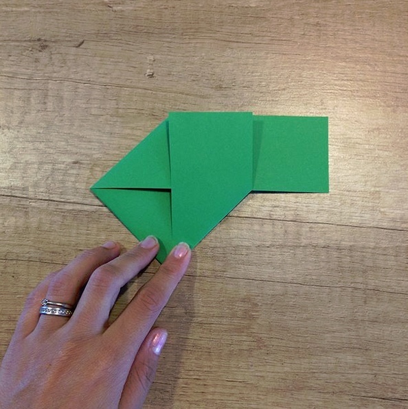 Поделки из бумаги. Рыбка-закладка