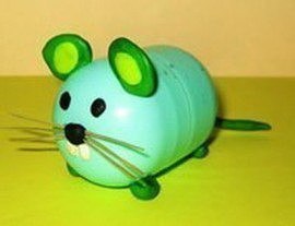 Оригинальные идеи для поделок из контейнеров от киндер сюрпризов и пластилина