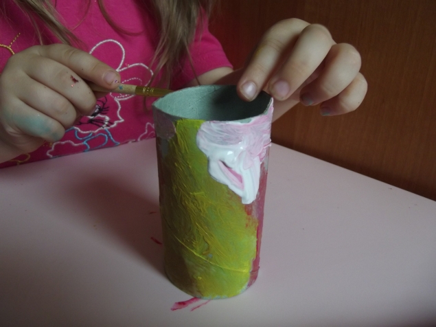 Ожерелье из рулончика ! Ожерелье из рулончика !