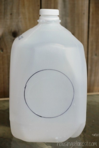 Игра " Где чей след и кто что ест ".