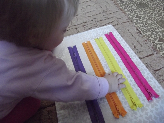 Развивающая игра " Молнии "